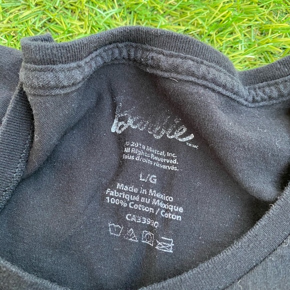 Barbie graphic T-shirts - Picture 3 of 3